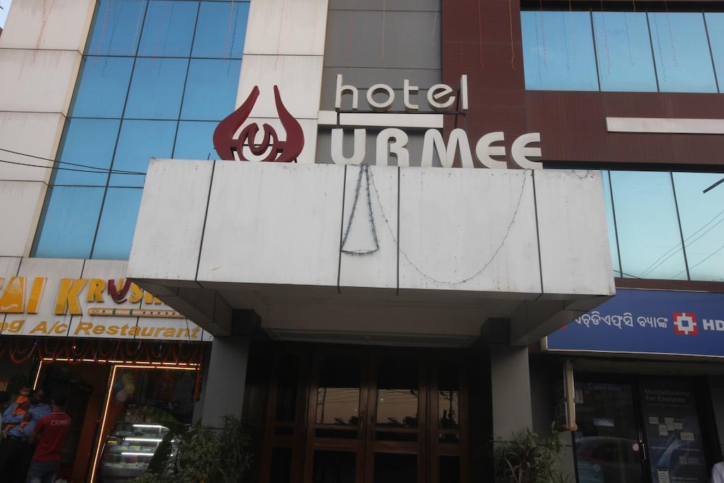 Отель Urmee Бхубанешвара Экстерьер фото